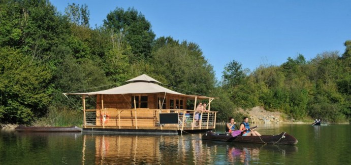 Echologia - cabane flottante et canoe